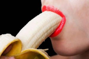 Sexo Oral na Banana Teoria