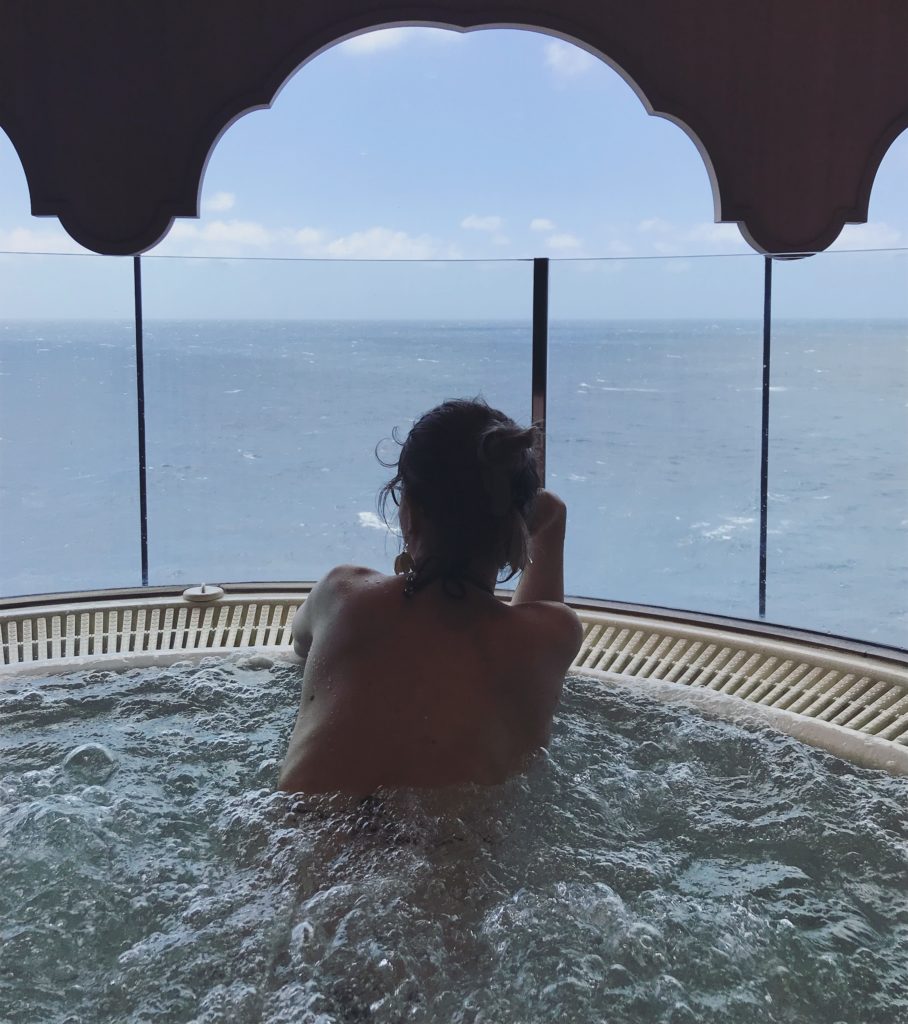 SPA Jacuzzi MSC Magnífica Sara Müller Cruzeiro Organizado